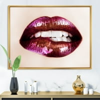 DesignArt „Зголемување на модерните врамени планини на Purple Female Lips“
